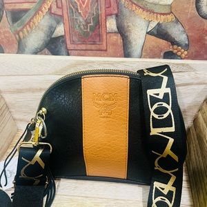 Mcm cosmetic/ beauty pouch to crossbody bag